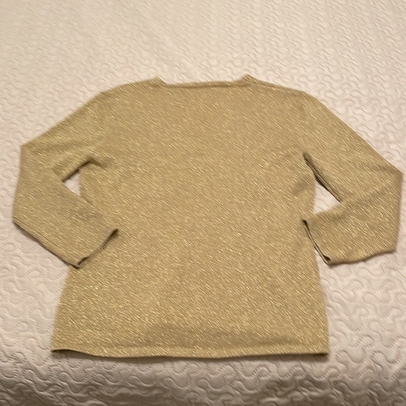 Express Stretch Gold Metallic Size Medium V Neck Top - Picture 4 of 10